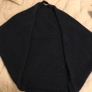 🎉 Vince wool and alpaca shawl